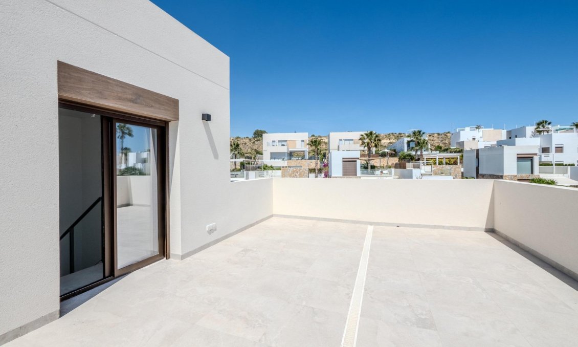Obra nueva - Villa -
Algorfa - La Finca Golf
