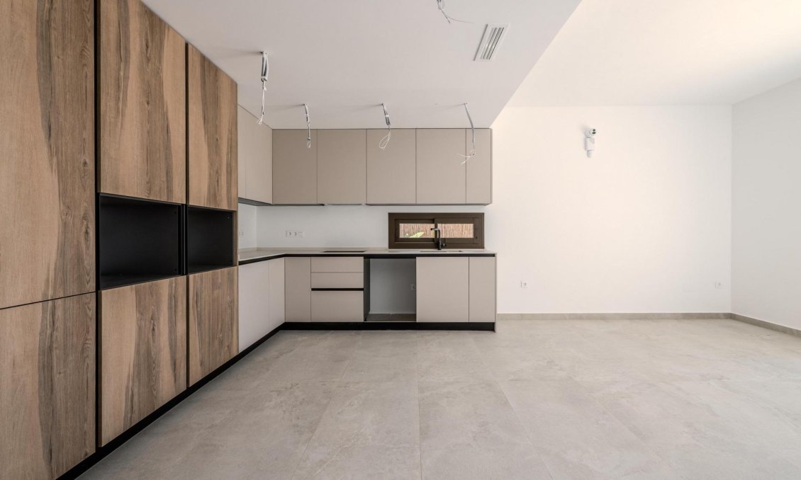 Obra nueva - Villa -
Algorfa - La Finca Golf