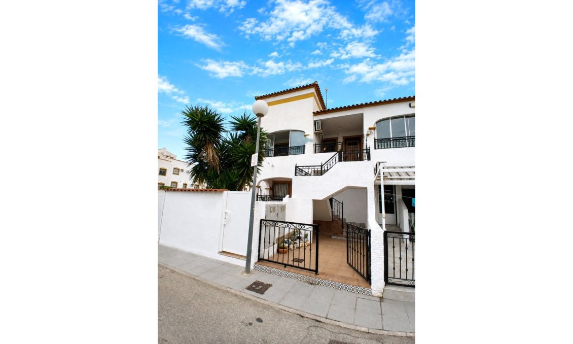 Revente - Attique -
Vistabella Golf Entre Naranjos - Inland