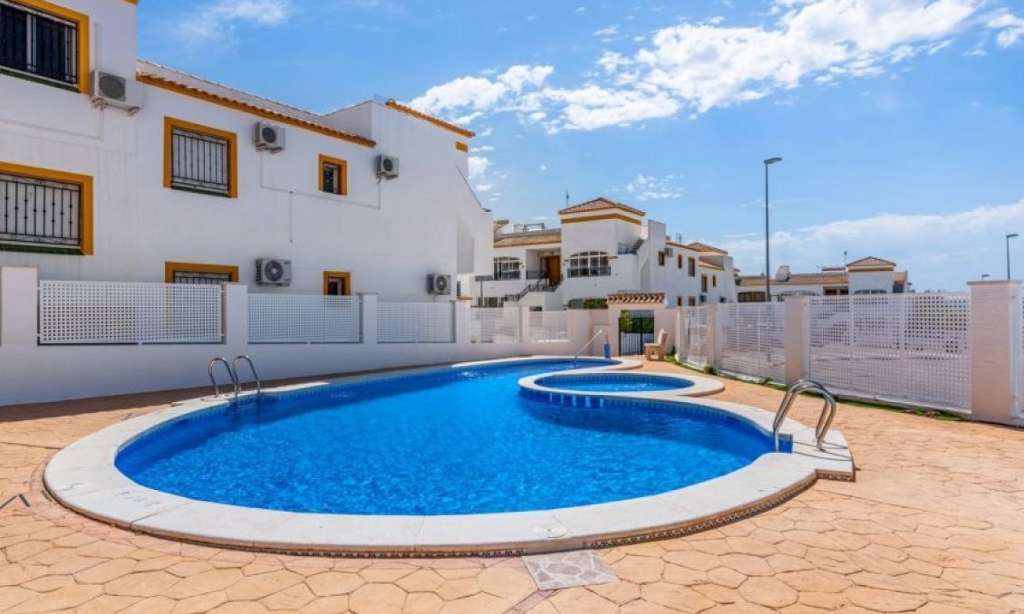 Revente - Attique -
Vistabella Golf Entre Naranjos - Inland
