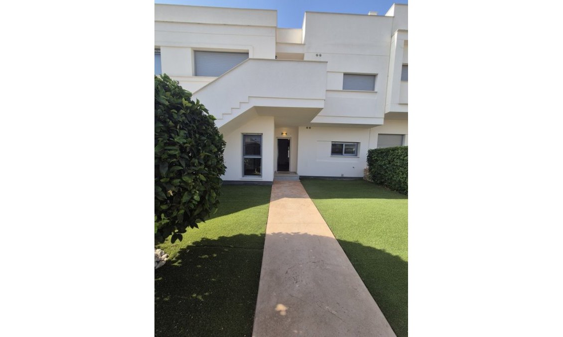 Segunda mano - Bungalow -
Vistabella Golf Entre Naranjos - Inland
