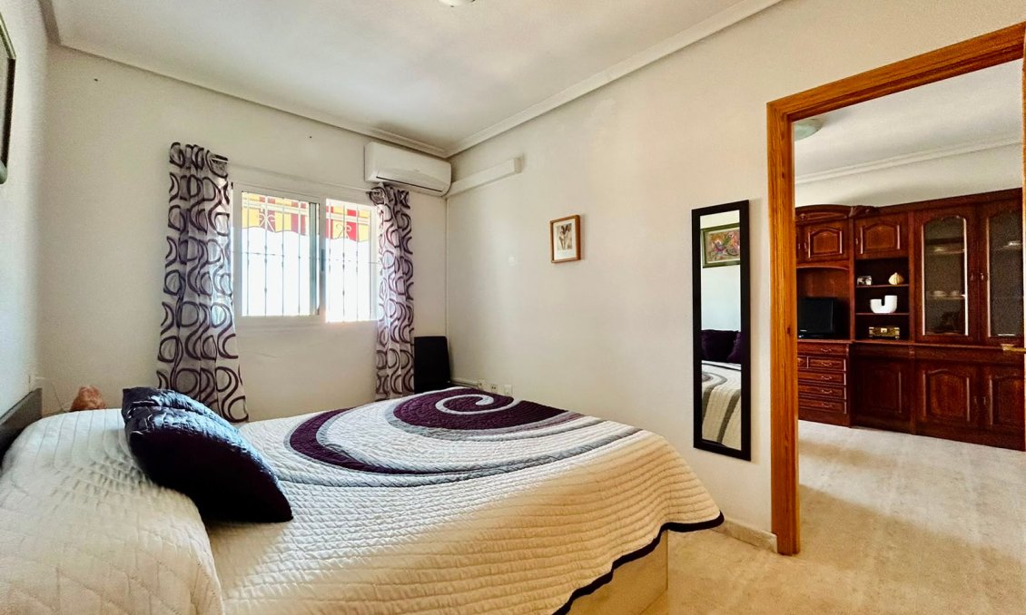 Segunda mano - Apartamento -
La Mata - Costa Blanca