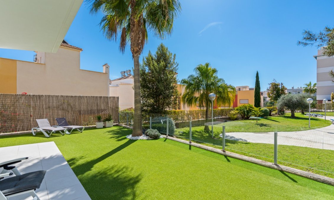 Segunda mano - Apartamento -
Orihuela Costa - Costa Blanca