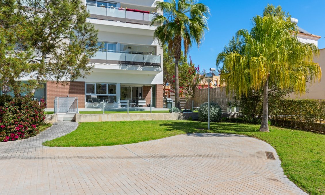 Segunda mano - Apartamento -
Orihuela Costa - Costa Blanca