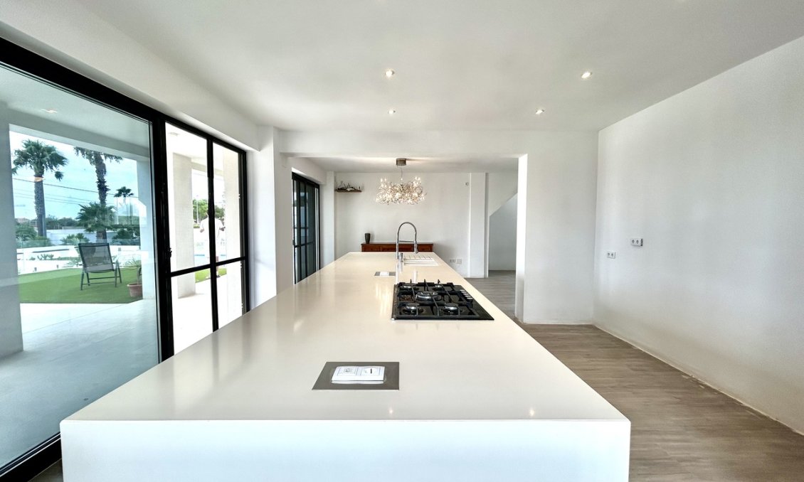 Segunda mano - Villa -
Los Montesinos - Costa Blanca