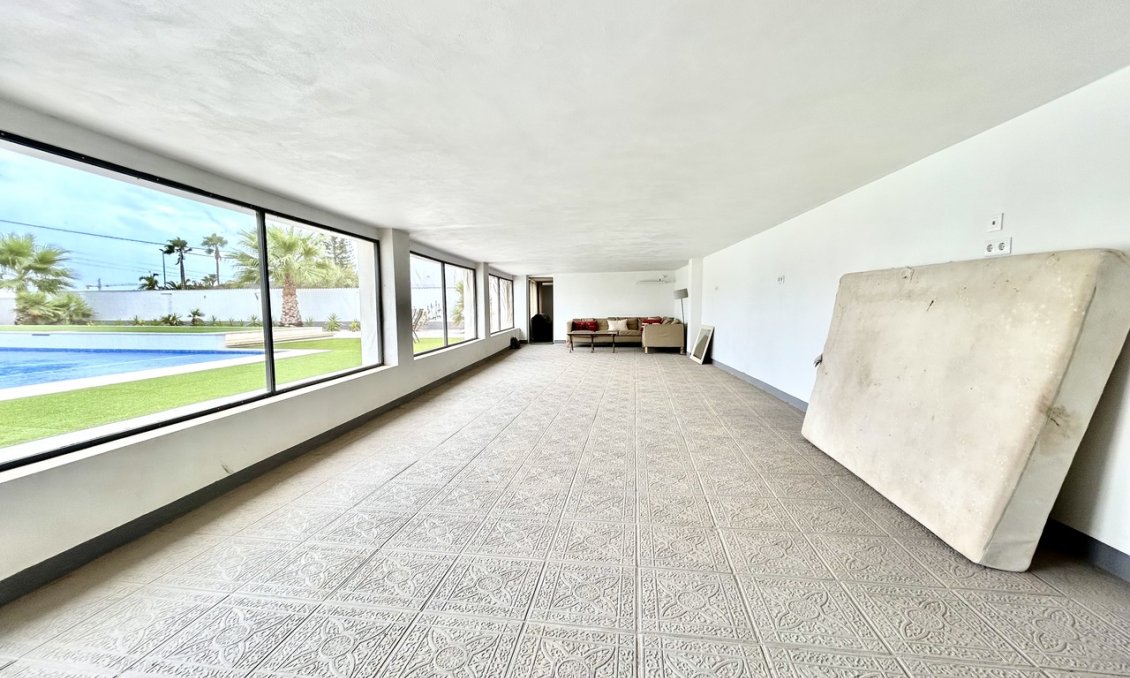 Segunda mano - Villa -
Los Montesinos - Costa Blanca