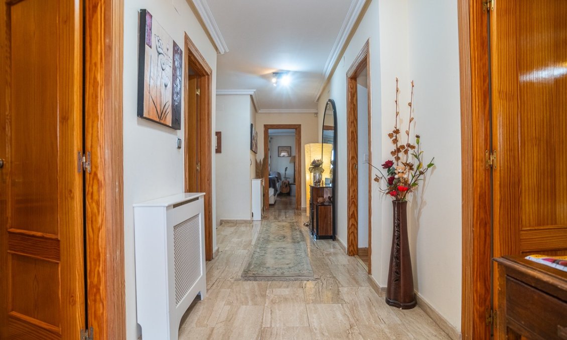 Segunda mano - Villa -
Torrevieja - Costa Blanca