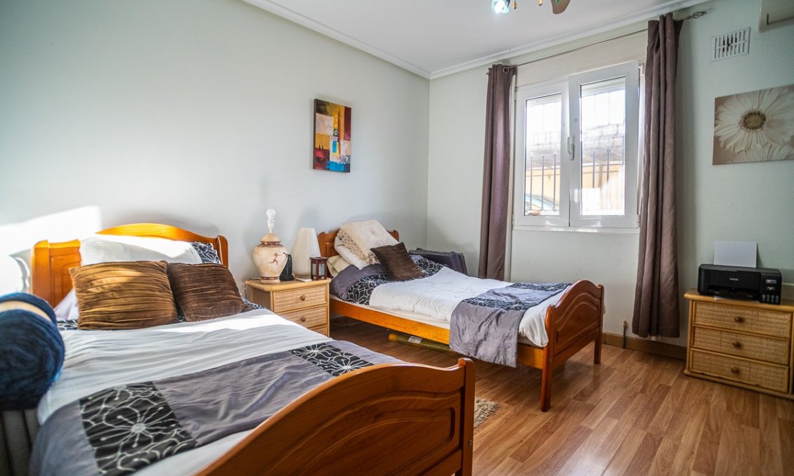 Segunda mano - Villa -
Torrevieja - Costa Blanca
