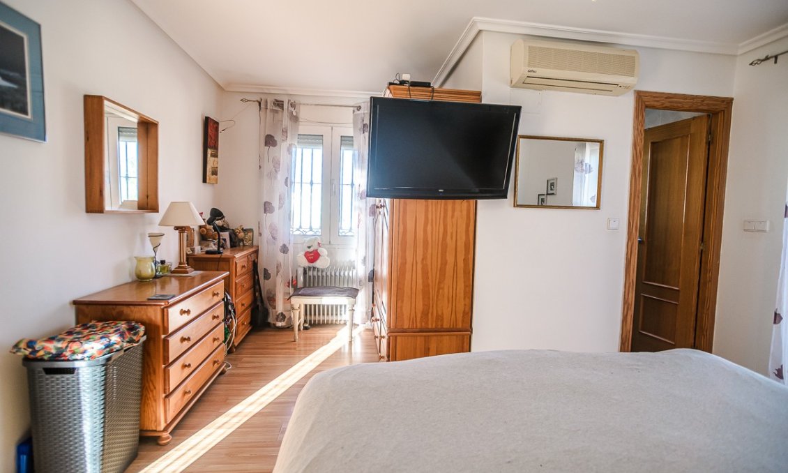 Segunda mano - Villa -
Torrevieja - Costa Blanca