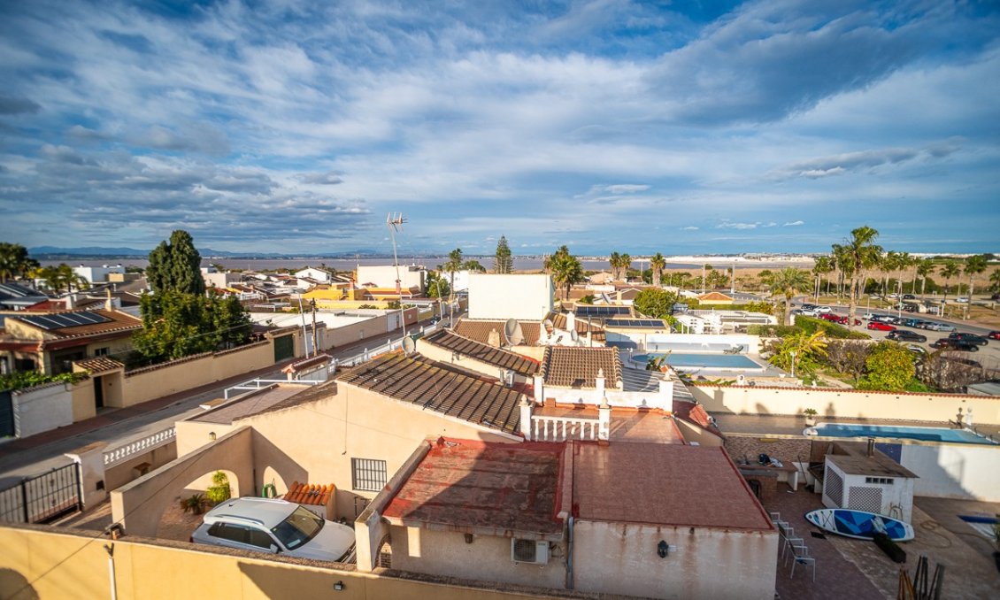 Segunda mano - Villa -
Torrevieja - Costa Blanca