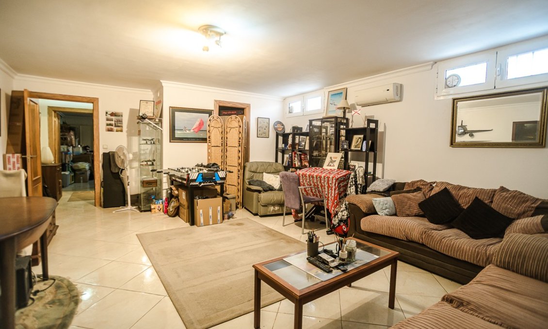 Segunda mano - Villa -
Torrevieja - Costa Blanca