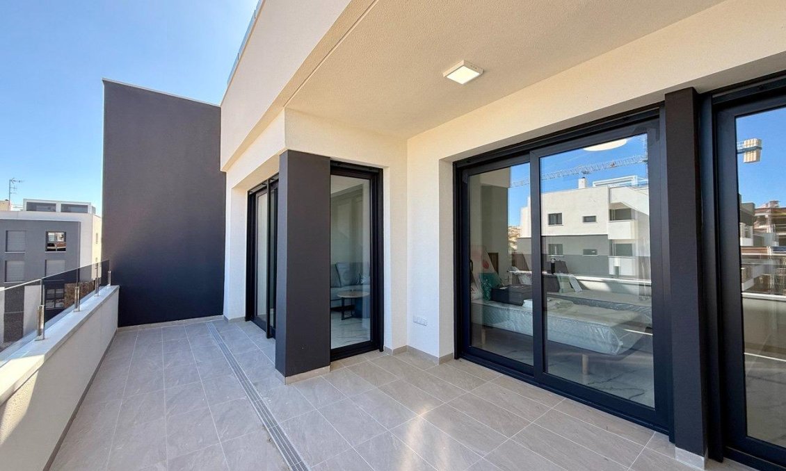 Resale - Penthouse -
Orihuela Costa - PAU 8