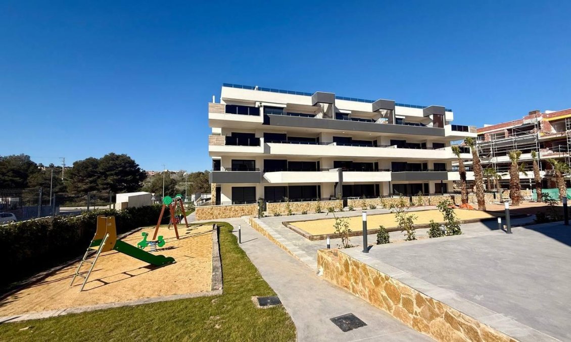 Resale - Penthouse -
Orihuela Costa - PAU 8