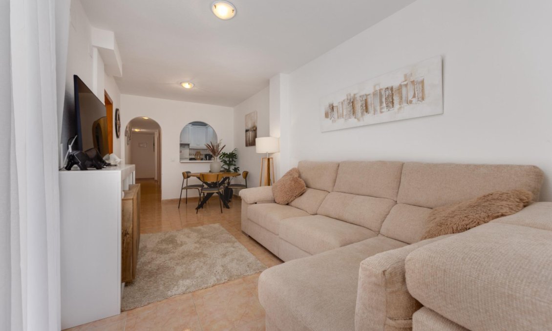 Segunda mano - Apartamento -
Torrevieja - Centro