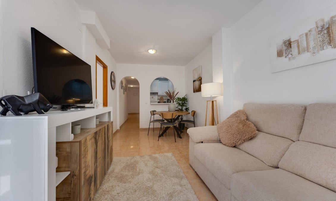 Segunda mano - Apartamento -
Torrevieja - Centro