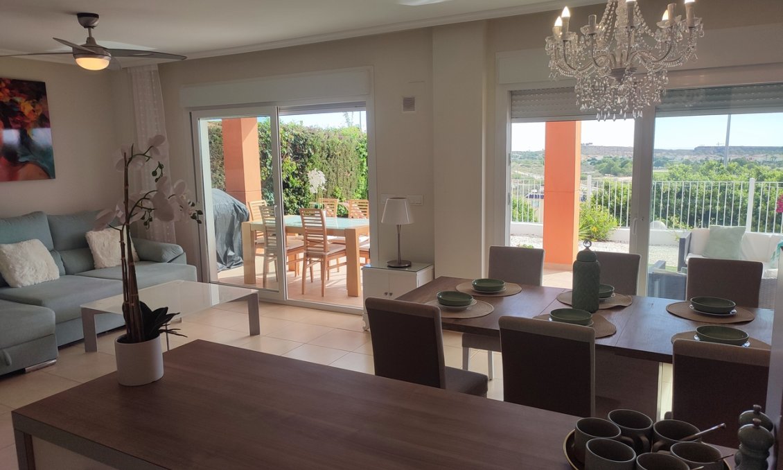 Segunda mano - Apartamento -
Altaona Golf - Inland