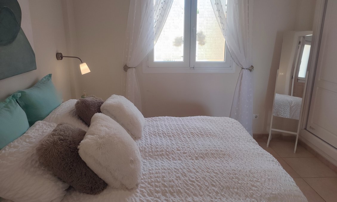 Segunda mano - Apartamento -
Altaona Golf - Inland