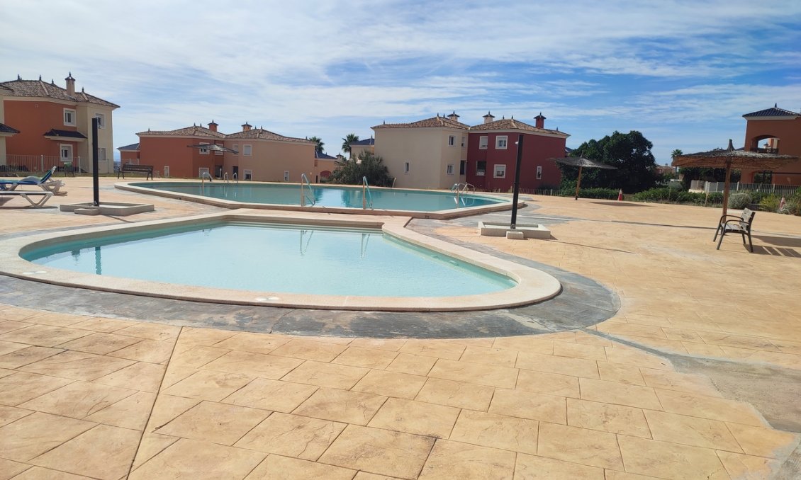 Segunda mano - Apartamento -
Altaona Golf - Inland
