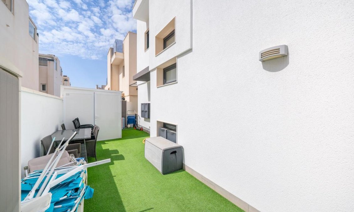Segunda mano - Villa -
Torrevieja - Costa Blanca