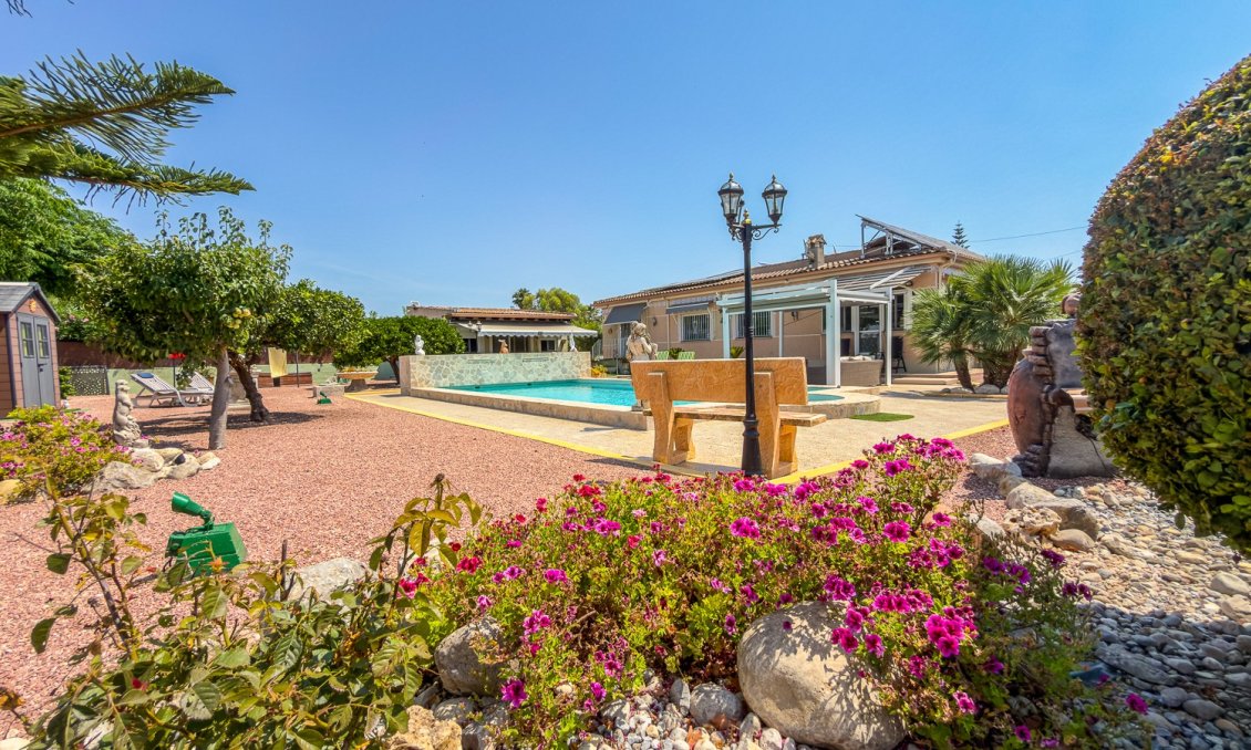 Segunda mano - Villa -
Catral - Costa Blanca