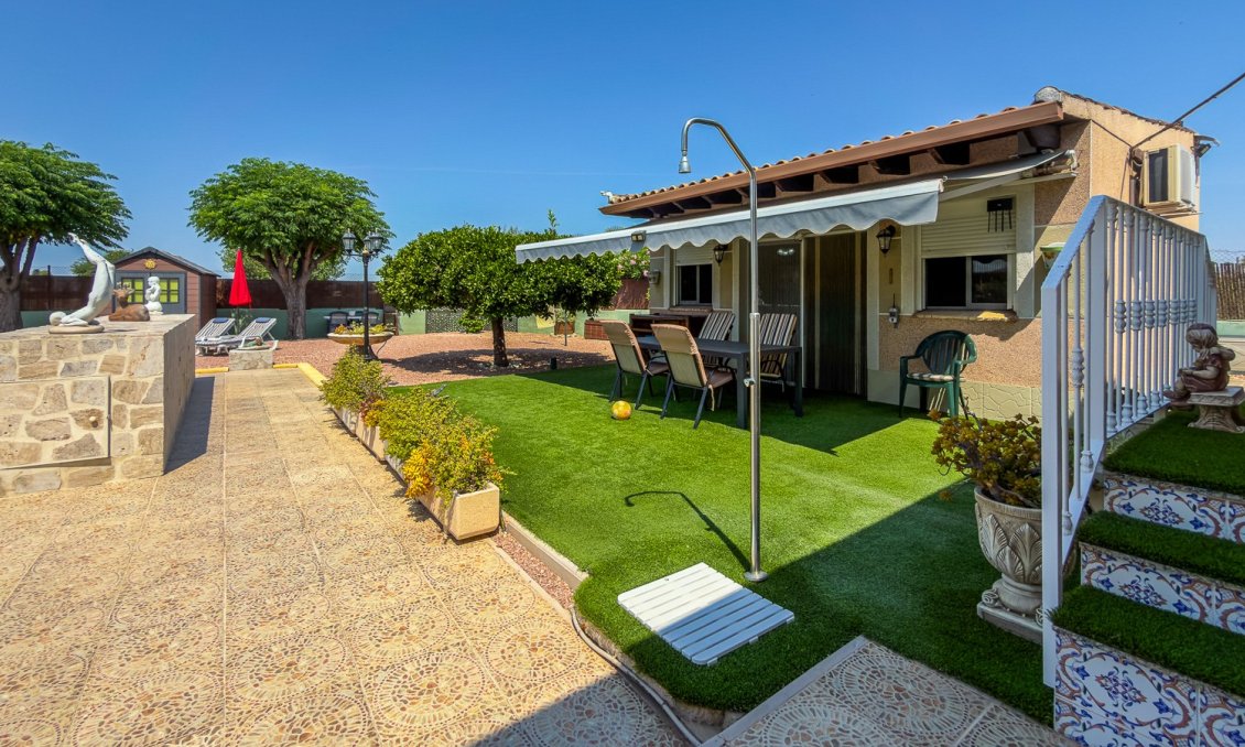 Segunda mano - Villa -
Catral - Costa Blanca