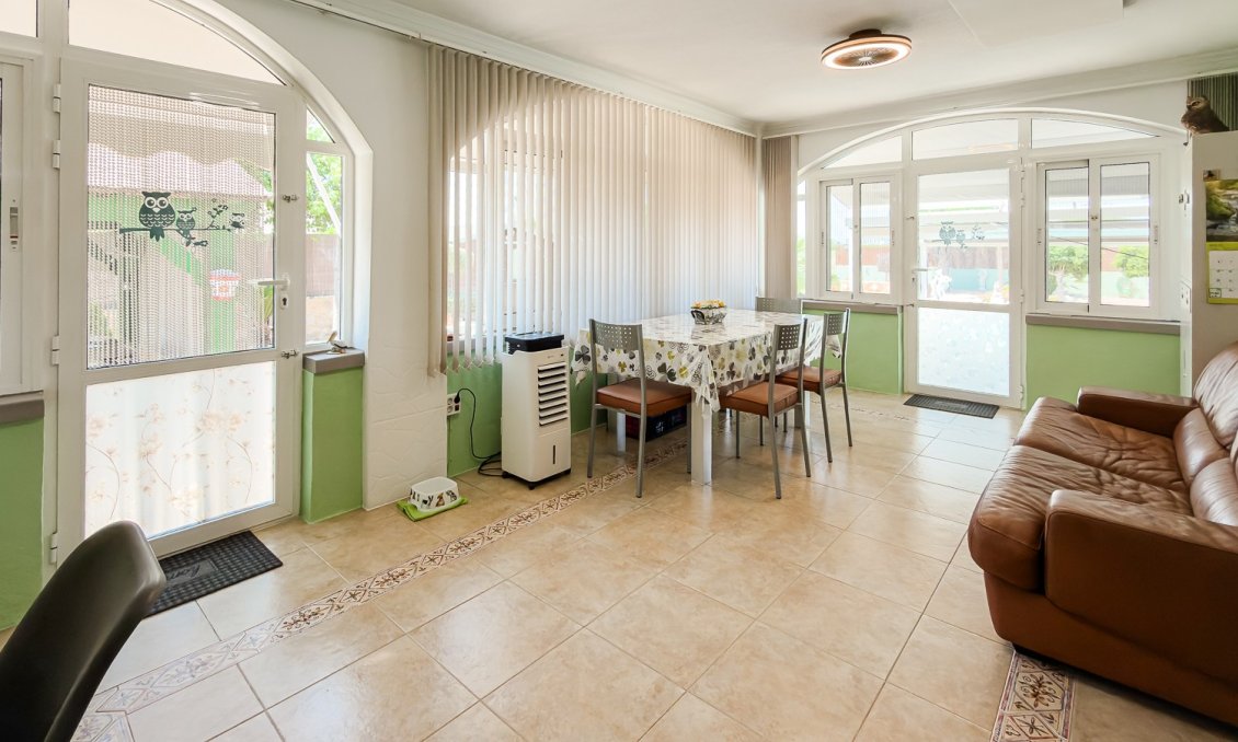 Segunda mano - Villa -
Catral - Costa Blanca