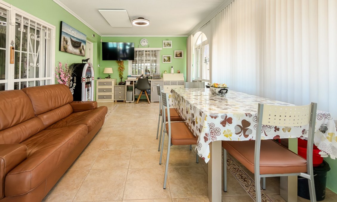 Segunda mano - Villa -
Catral - Costa Blanca