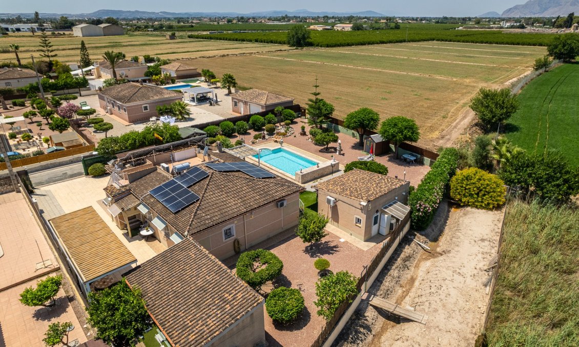 Segunda mano - Villa -
Catral - Costa Blanca