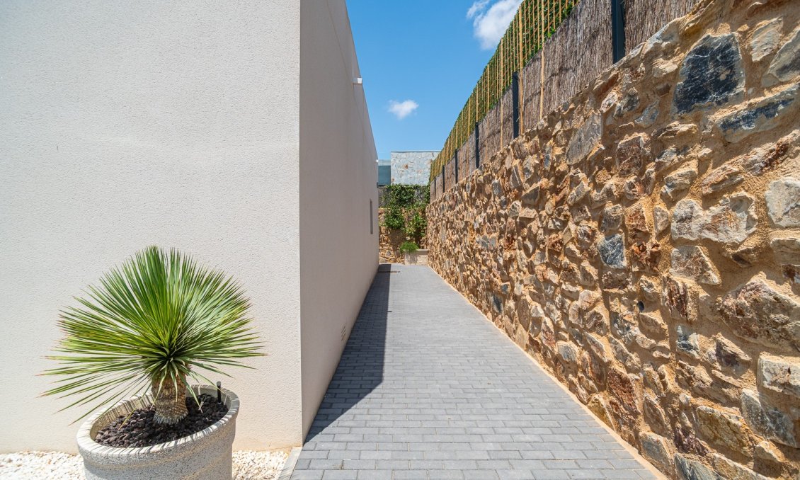 Segunda mano - Villa -
Algorfa - Inland