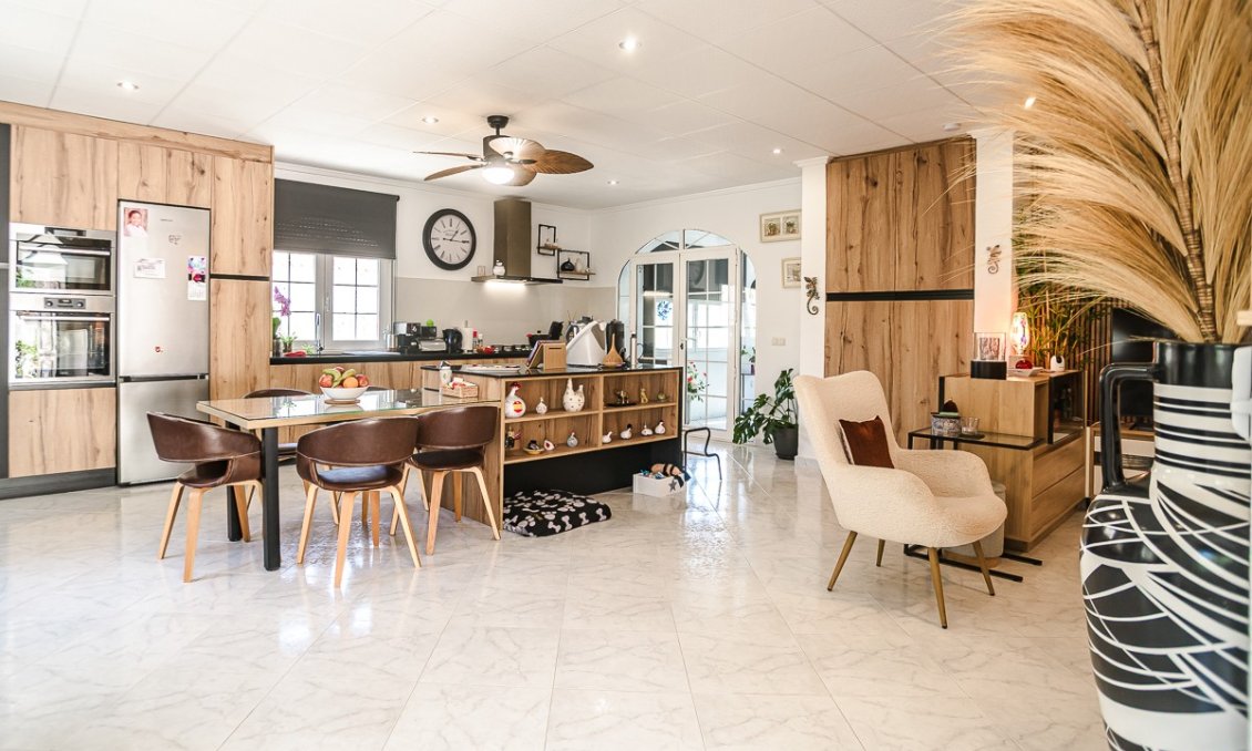 Revente - Villa -
La Marina - Costa Blanca