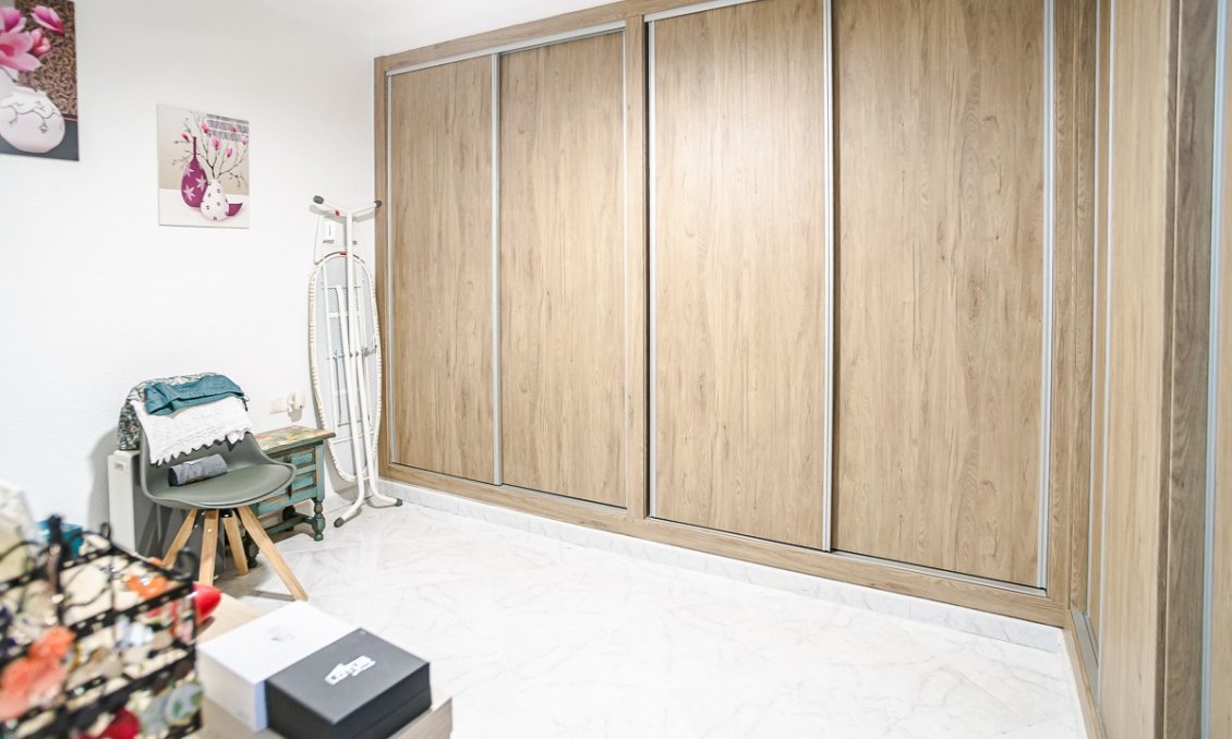 Revente - Villa -
La Marina - Costa Blanca