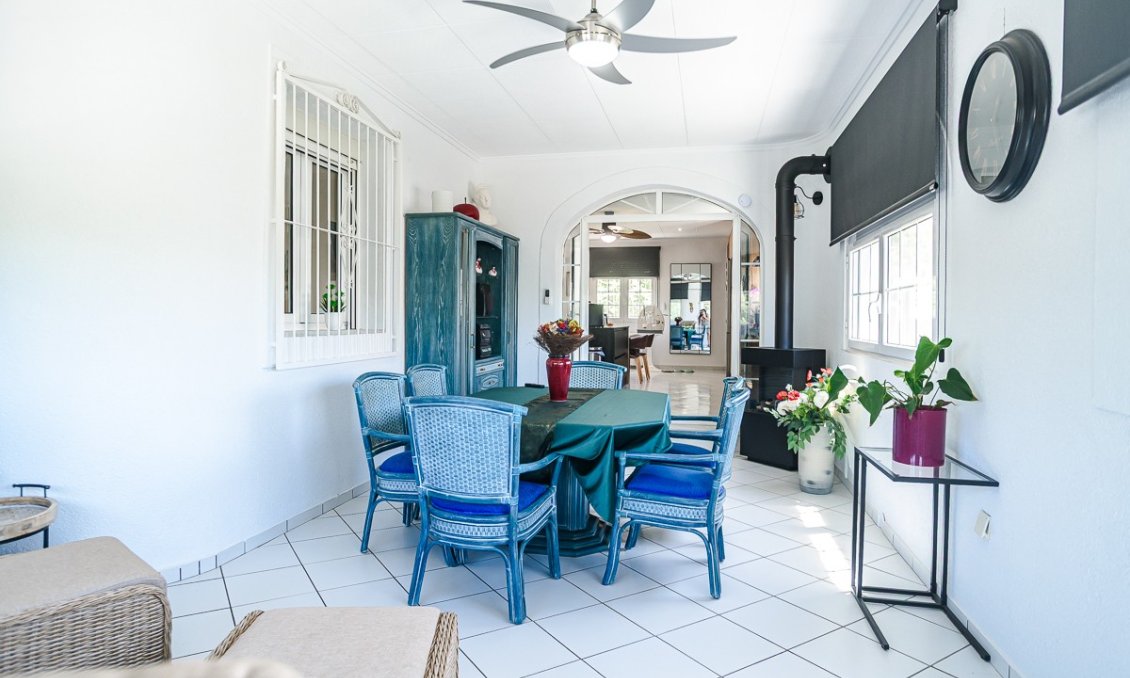 Revente - Villa -
La Marina - Costa Blanca