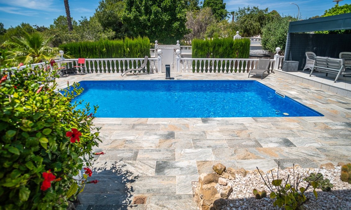 Revente - Villa -
La Marina - Costa Blanca