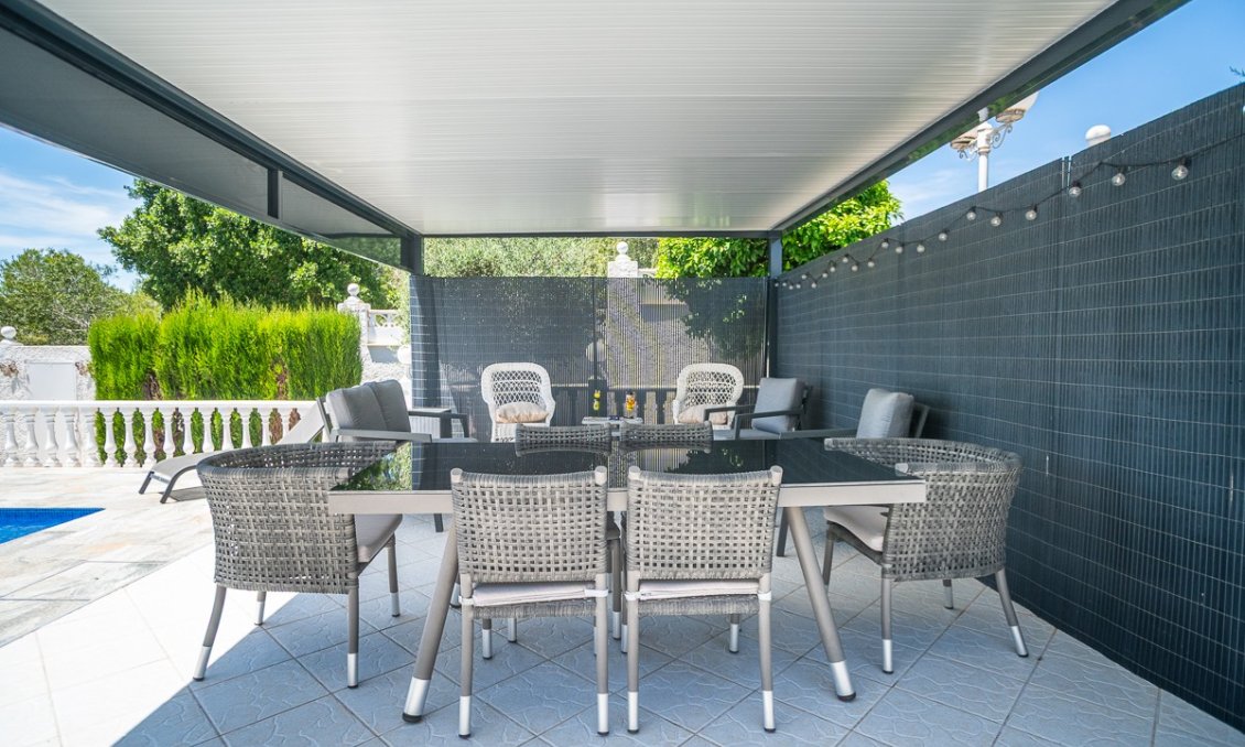Revente - Villa -
La Marina - Costa Blanca