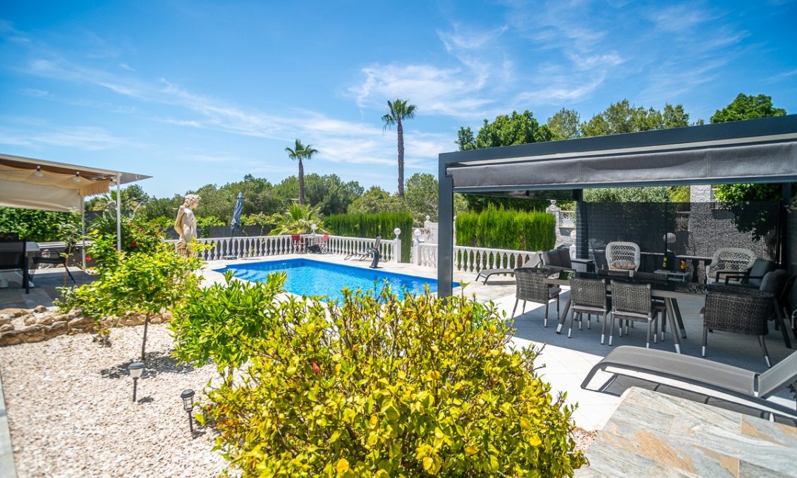 Revente - Villa -
La Marina - Costa Blanca