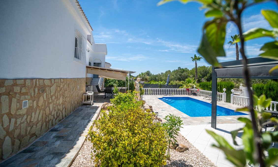 Revente - Villa -
La Marina - Costa Blanca