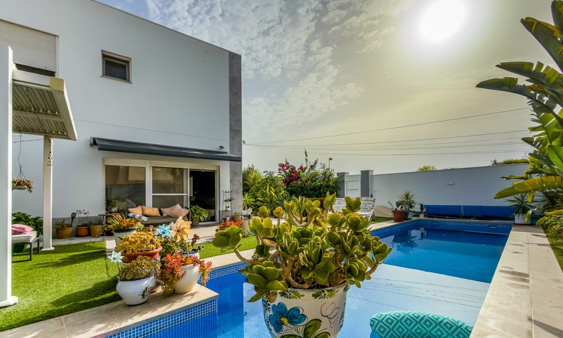 Revente - Villa -
Torrevieja - Costa Blanca