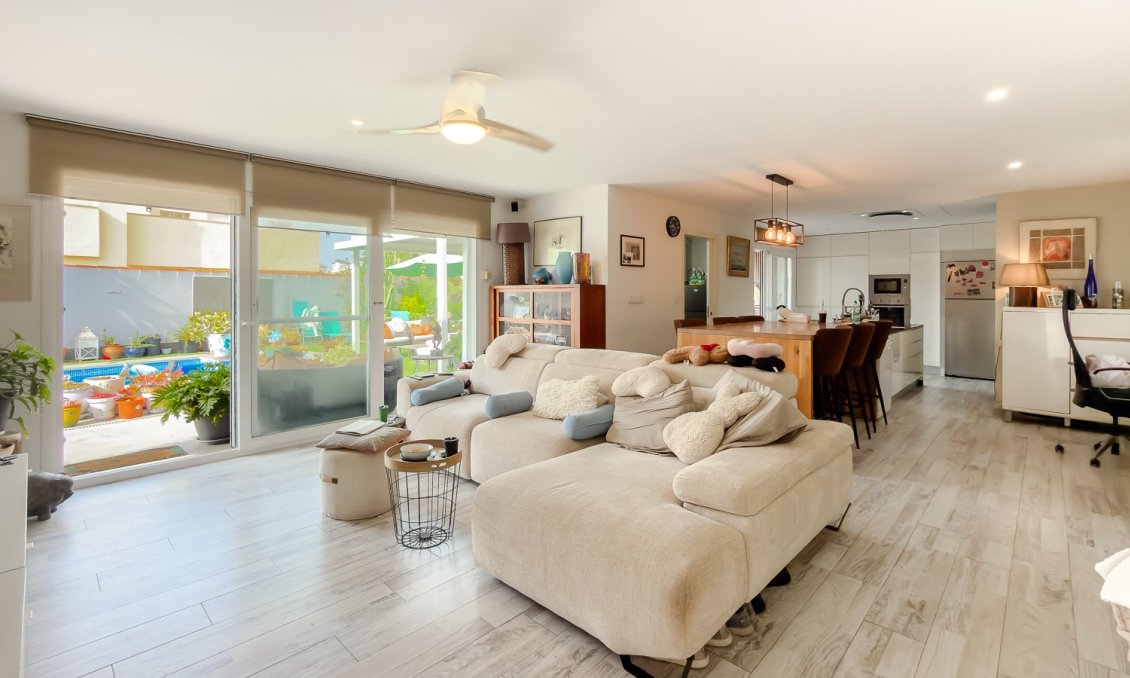 Revente - Villa -
Torrevieja - Costa Blanca