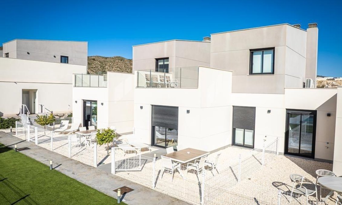 New Build - Townhouse -
Baños y Mendigo - Altaona Golf