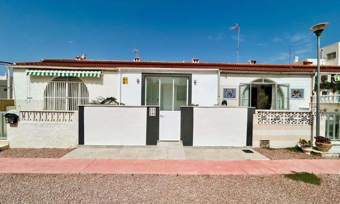 Segunda mano - Bungalow -
La Siesta - Costa Blanca