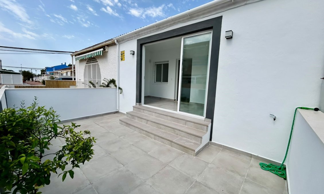 Segunda mano - Bungalow -
La Siesta - Costa Blanca