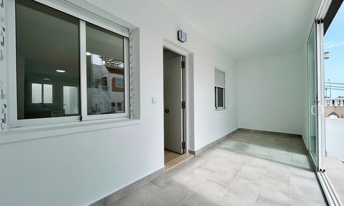 Segunda mano - Bungalow -
La Siesta - Costa Blanca
