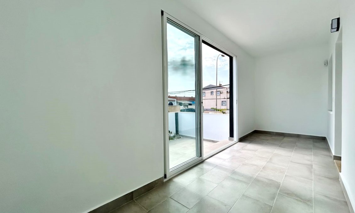 Segunda mano - Bungalow -
La Siesta - Costa Blanca