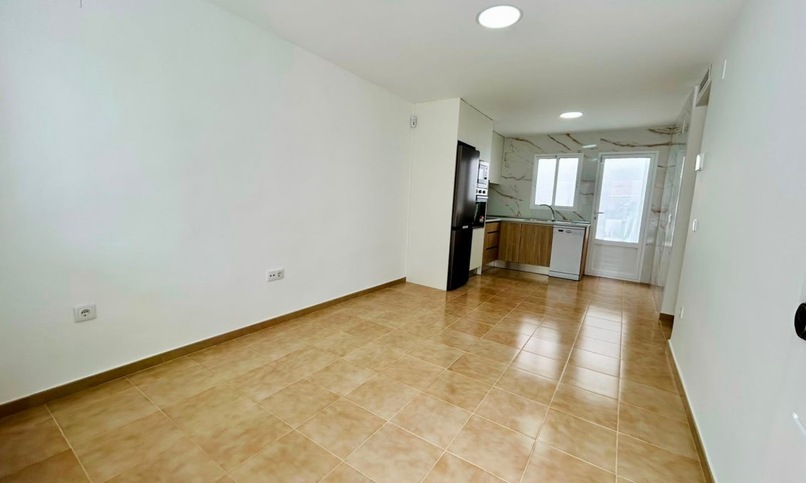 Segunda mano - Bungalow -
La Siesta - Costa Blanca