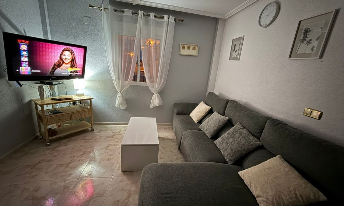 Segunda mano - Villa -
Orihuela Costa - Costa Blanca