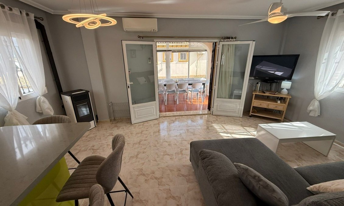 Segunda mano - Villa -
Orihuela Costa - Costa Blanca