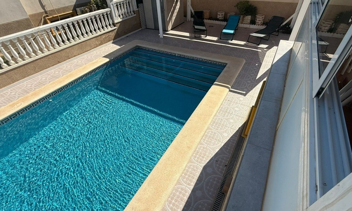 Segunda mano - Villa -
Orihuela Costa - Costa Blanca