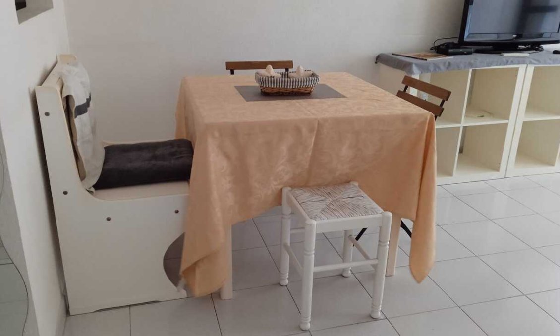 Segunda mano - Apartamento -
Torrevieja - Habaneras