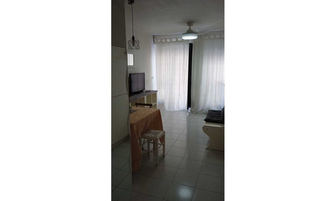 Segunda mano - Apartamento -
Torrevieja - Habaneras