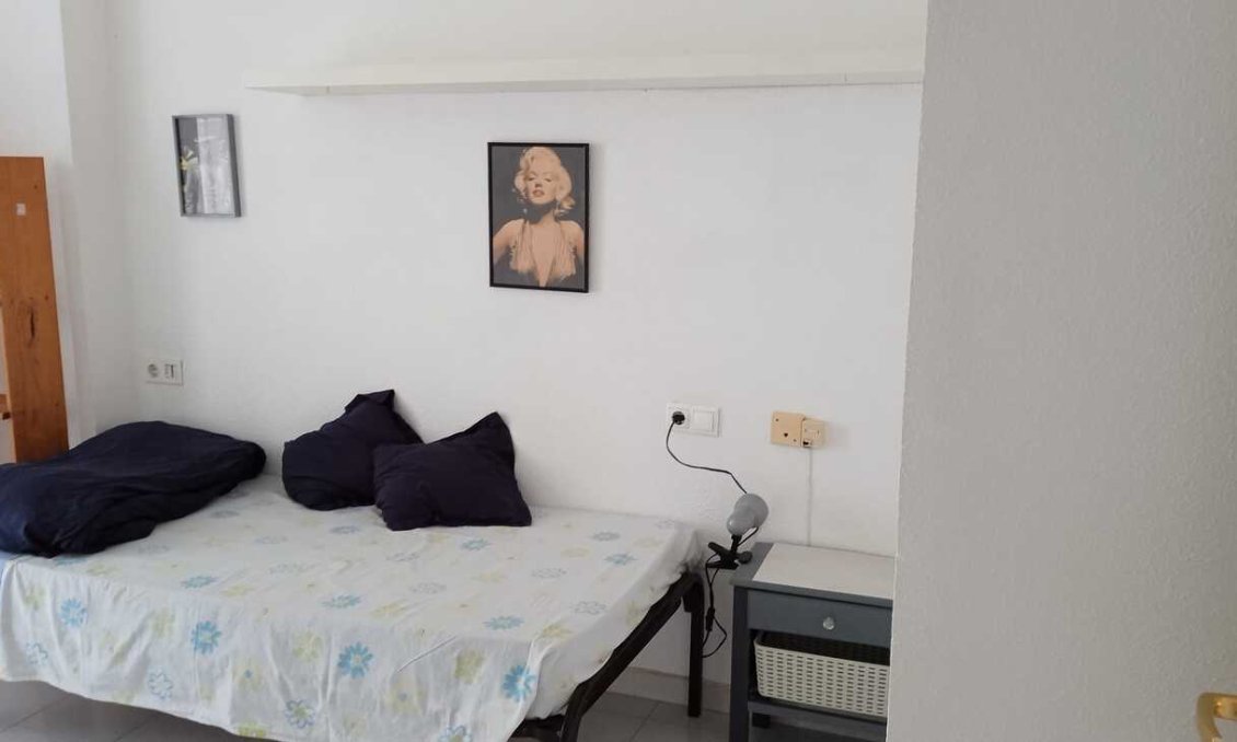 Segunda mano - Apartamento -
Torrevieja - Habaneras